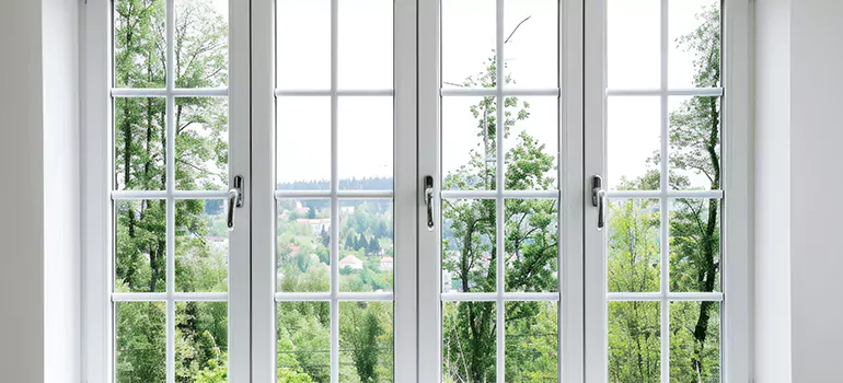 Cost To Install Double Pane Windows in Fountainebleau, FL