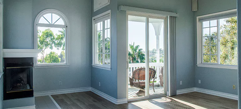 Glass Door Repair in Fountainebleau, FL