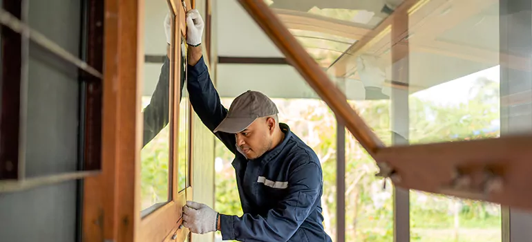 Energy-efficient Window Insulation in Fountainebleau, FL