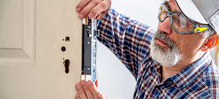 Exterior Door Handle Replacement in Fountainebleau, FL