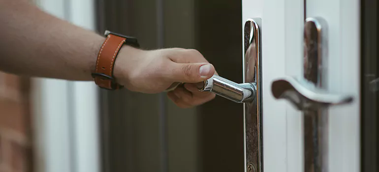 Lock Stile Activating Bracket in Fountainebleau, FL