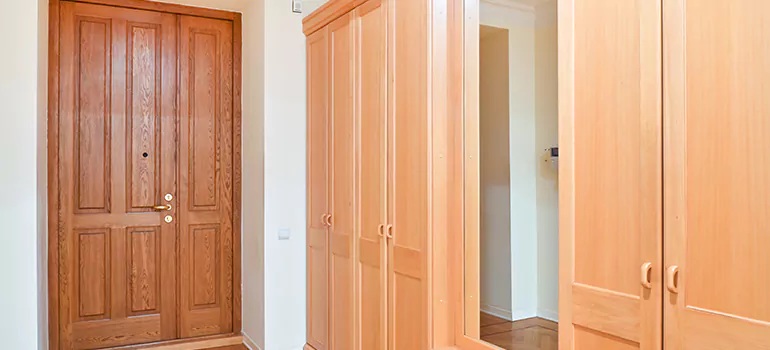 Prehung Wood Interior Doors in Fountainebleau, FL